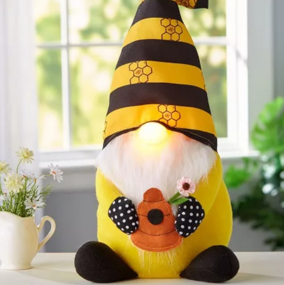 LED BUMBLE BEE GNOME PLUSH 17 Inches Tall! BNWT SO